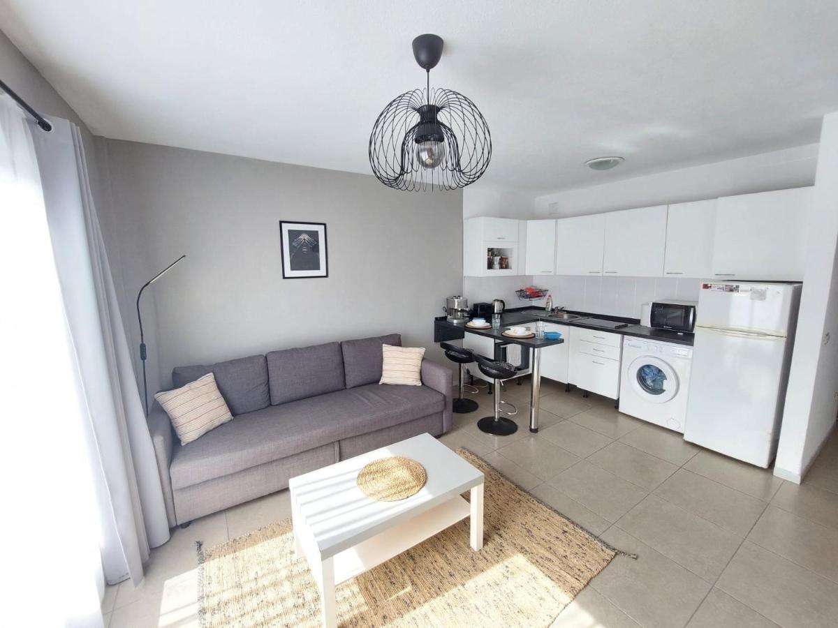 Apartamento Lily Costa De Antigua Exterior foto